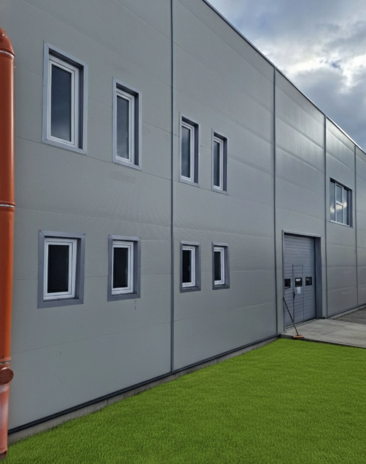 Външен изглед на фабриката